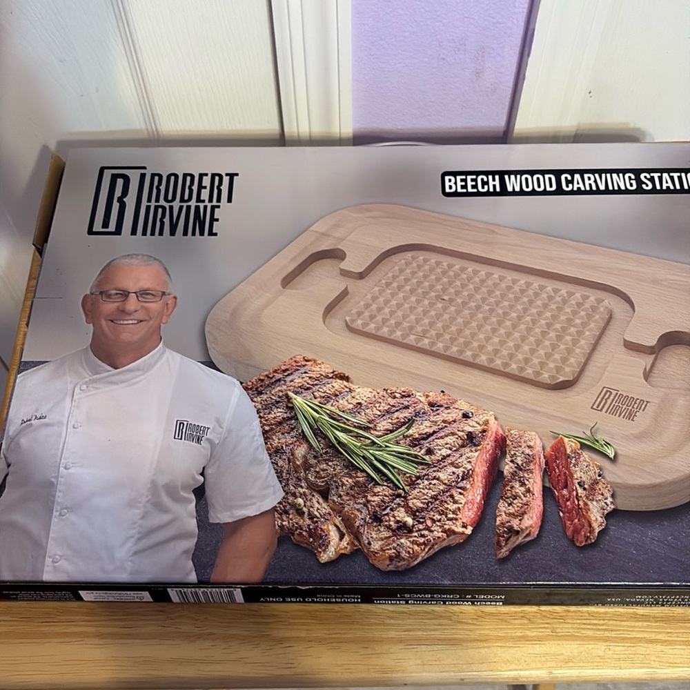 Robert Irvine Carving Station/Cutting‎ Board Beech Wood NIB